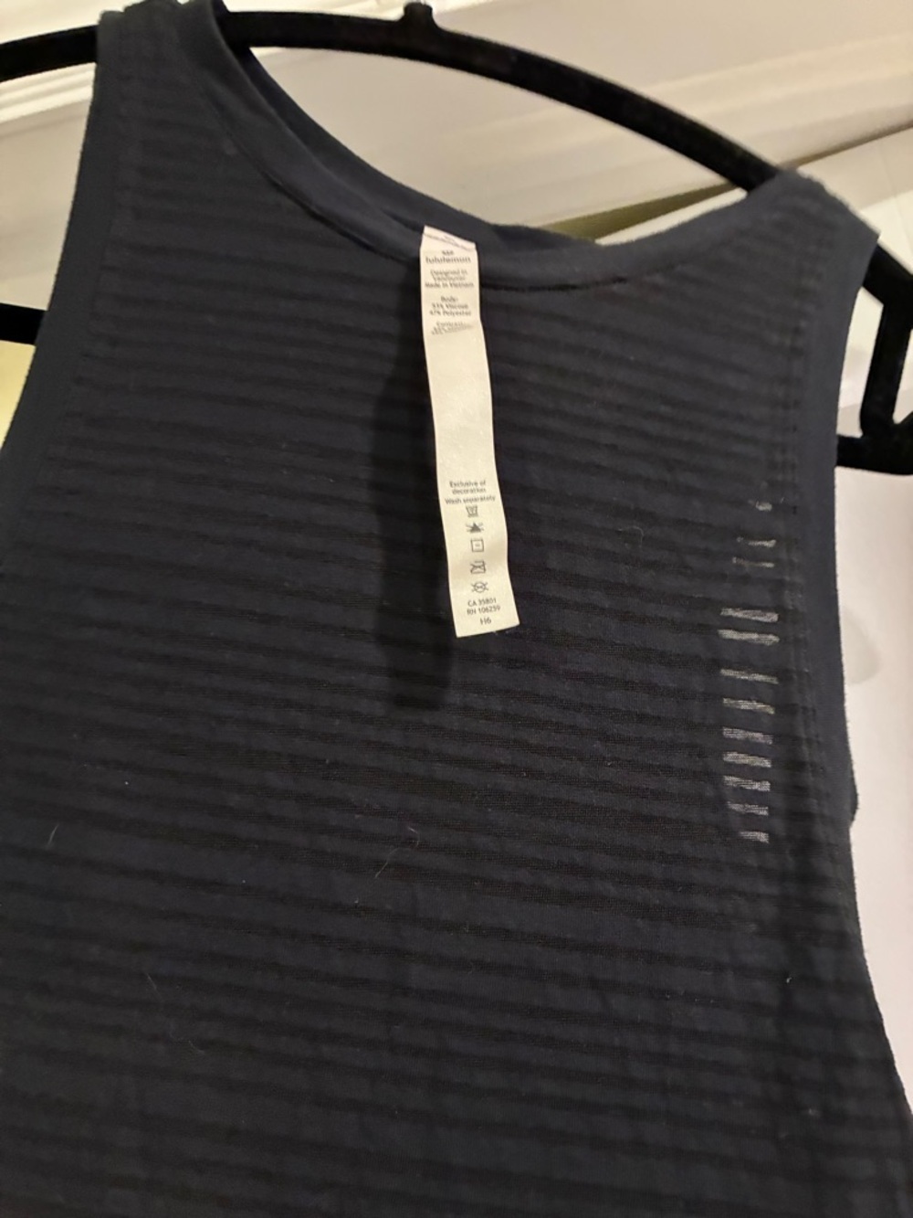 LULULEMON

Uncovered Muscle Tank - Picture 8 of 9